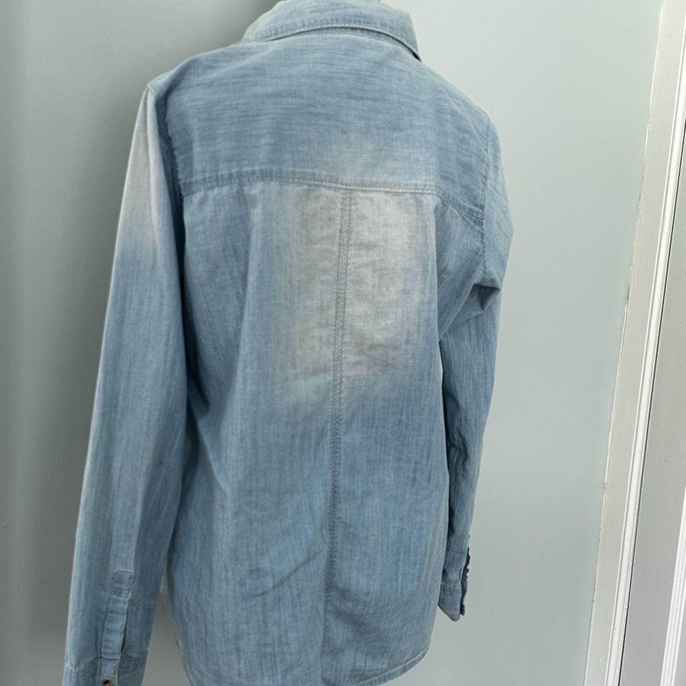 Pentag One Soft Chambray Button Down Shirt Light Wash Denim Blouse S - Picture 2 of 4